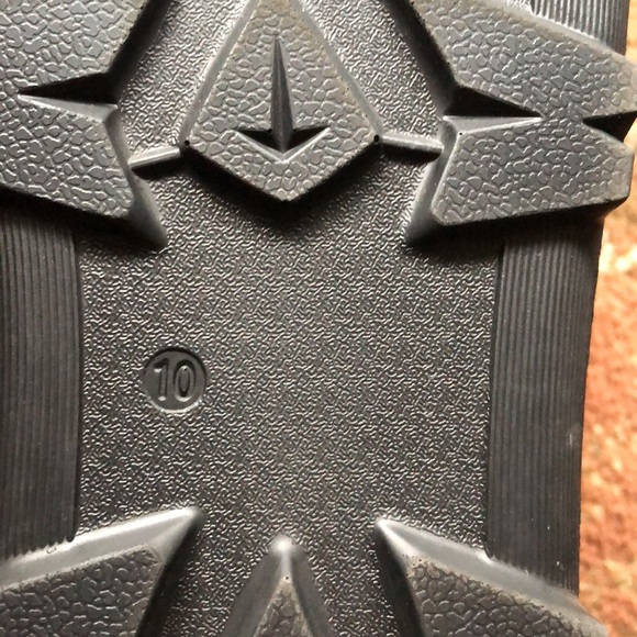 Women’s size 10 Kirkland Signature black wool lining slip on ankle boots - Picture 5 of 8